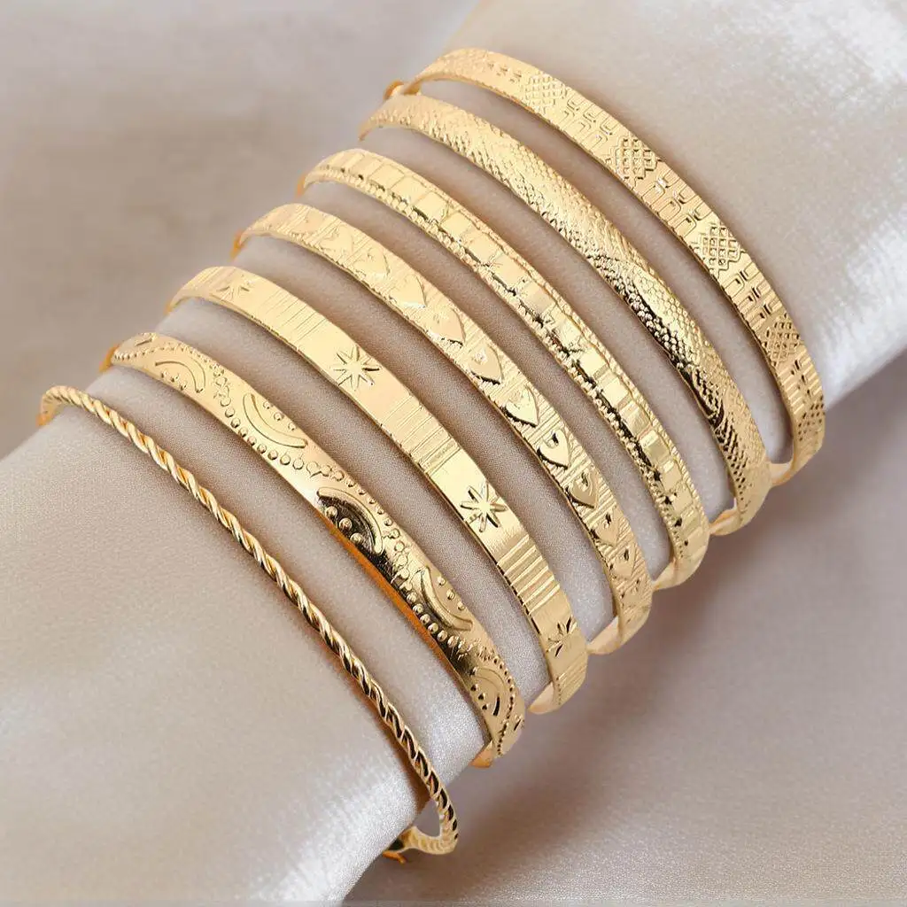 Exaggerated Wide Face Bracelet Gold Matte Multi-strand Bracelet Set Fashionable Retro Style Jewelry Accessory