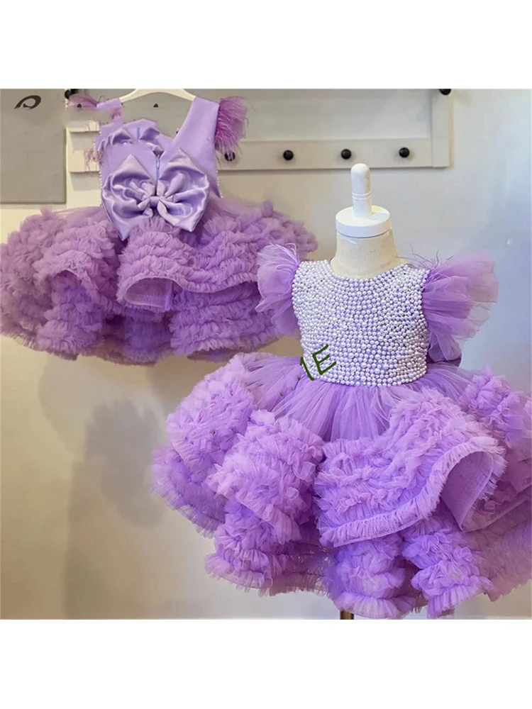 Vestido de niña de flores de plumas moradas para boda, tul hinchado con lazo de perlas, vestido de primera comunión en capas con cuentas, vestido de baile