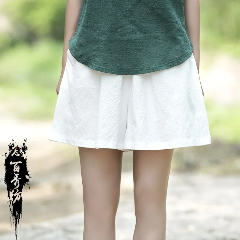 Spring/Summer Linen Shorts: Mori Girl Style, Slim-fit, Minimalist, Artsy Women's Casual Cropped Pants