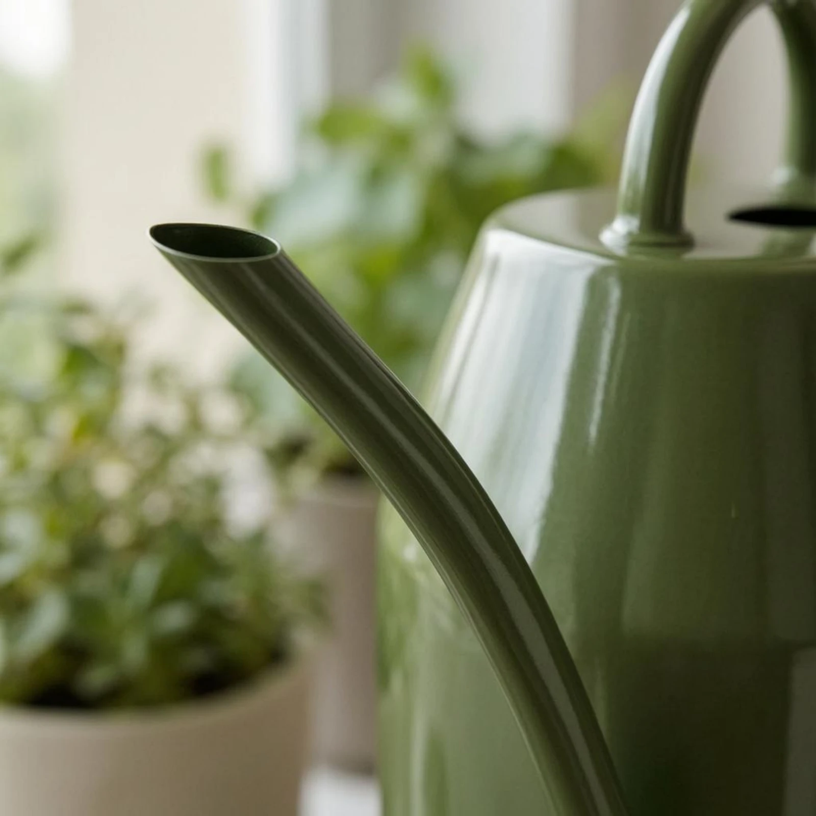 Galvanized Metal Watering Can Compact Galvanized Watering Can Garden Supply Uncovered Top Rust-Resistant