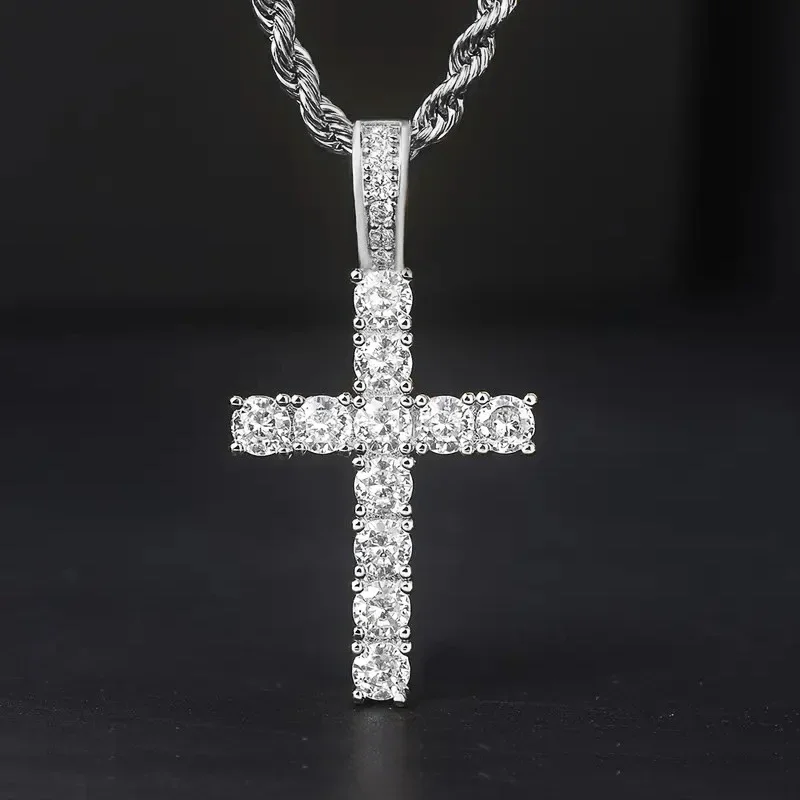 

Huitan 60Cm Twisted Chain Long Necklace for Women/Men Fashion Luxury Cubic Zirconia Cross Pendant Necklace Gift Love Accessories
