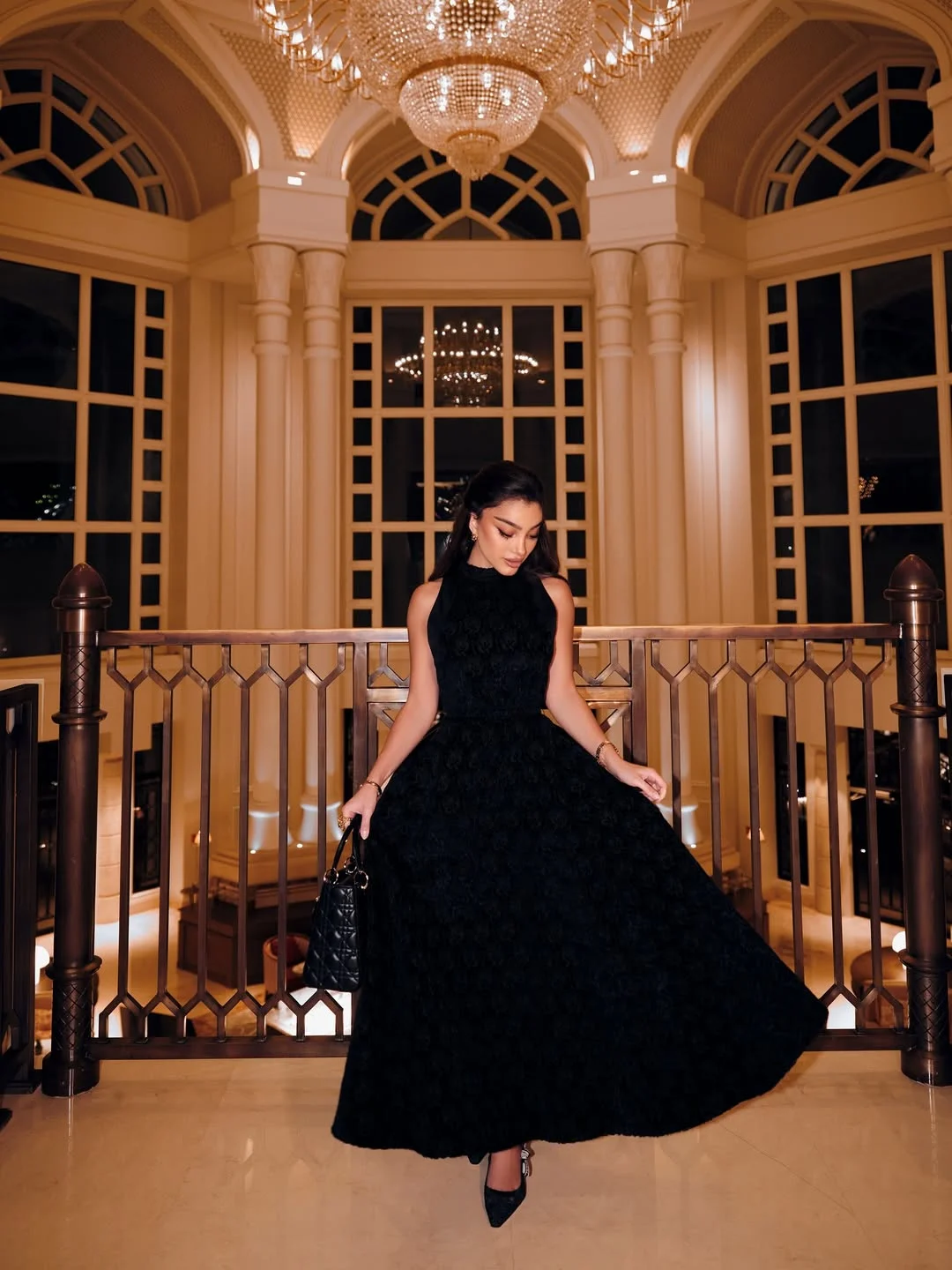 

Элегантное роскошное вечернее платье в Дубае, черное платье для выпускного вечера с лямкой на шее, просто драпированное платье, элегантное платье mujer para fiesta de noche 2025