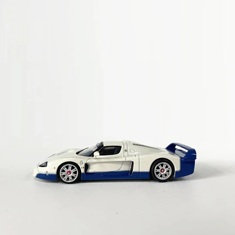 BBR 1:64 Alloy Model Car MC12 Die-Cast Sport Vehicle Collection Gifts Pearl White