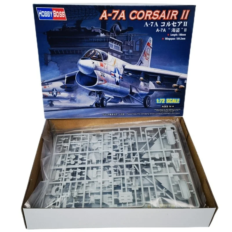 トランペッター 1/72 A-7A コルセア II 攻撃機 プラスチック組み立てパズルモデル