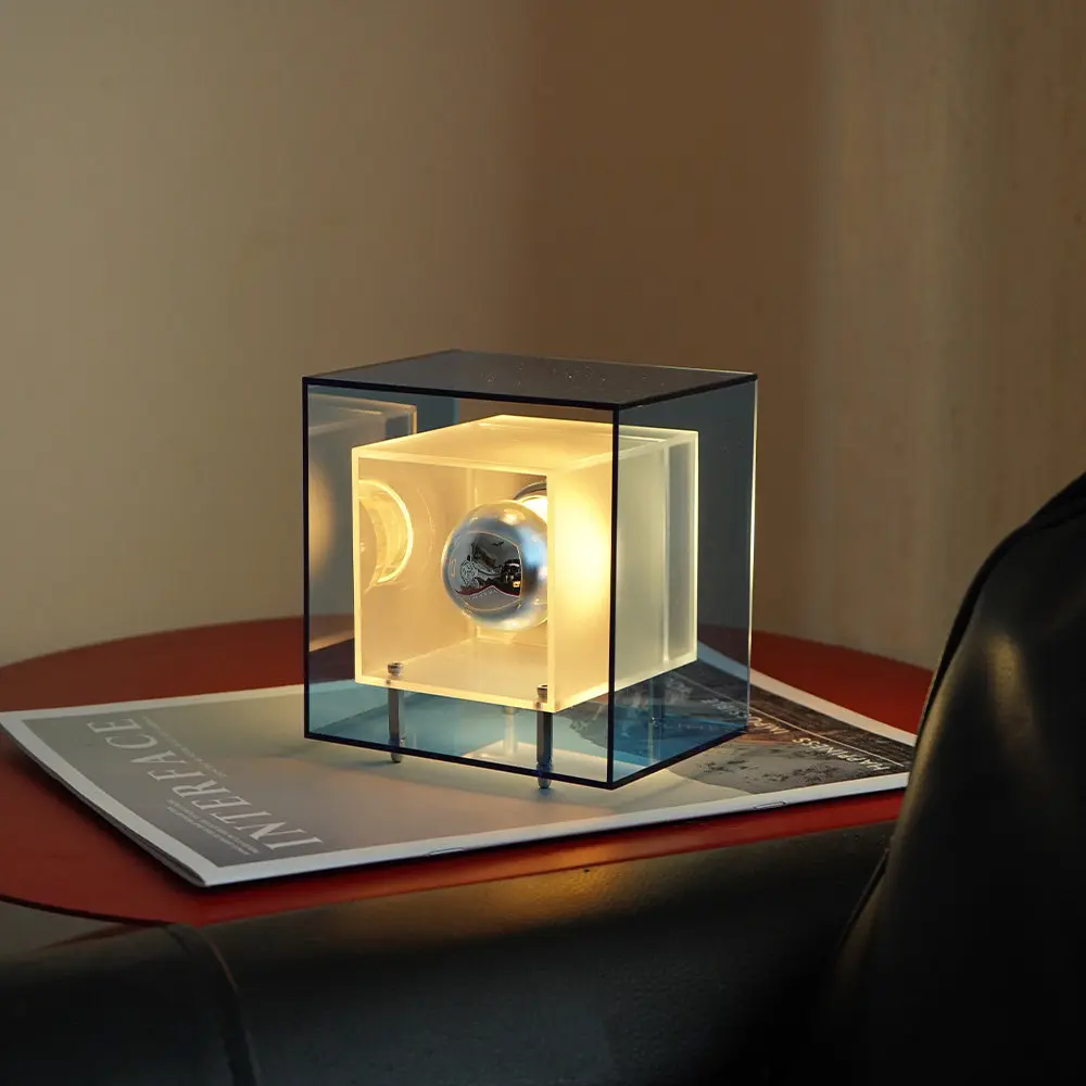 Decorative desk lamp, personalized and creative acrylic desk lamp, modern and simple atmosphere lamp, beautiful desktop design