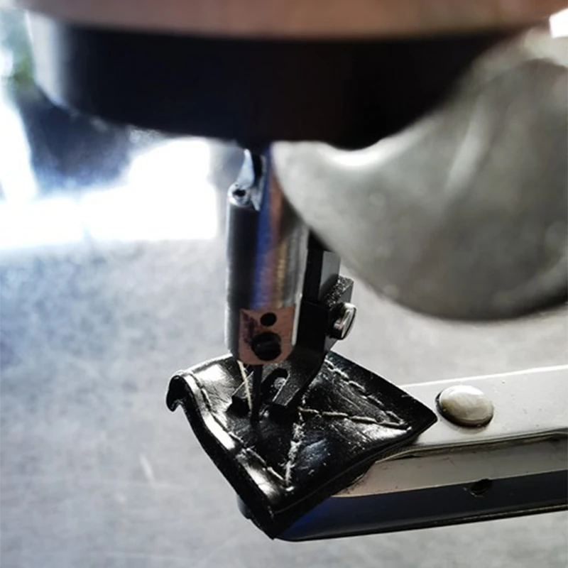 ZY-2971 Manual shoe patching machine, shoe leather product sewing machine, leather shoe sewing