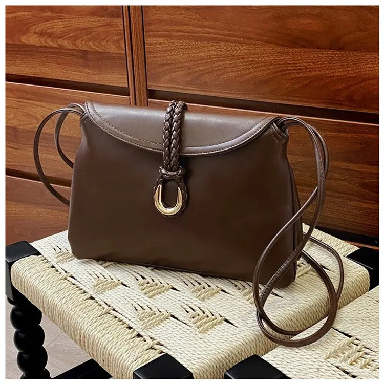 Anti-Theft Lock Rhombus PU Tote Bag for Work/Gym/Daily Essentials Lightweight Water-Resistant Shoulder Bag with Chain Strap 2025