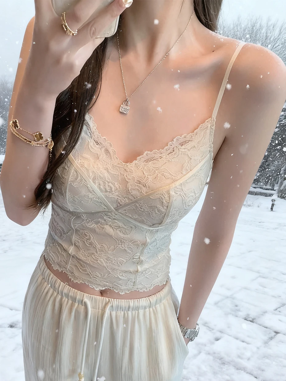 Fleece Lined Thermal Underwear Lace Strap Vest Women's Outerwear with Chest Pad Beautiful Back Bra Integrated Base Top