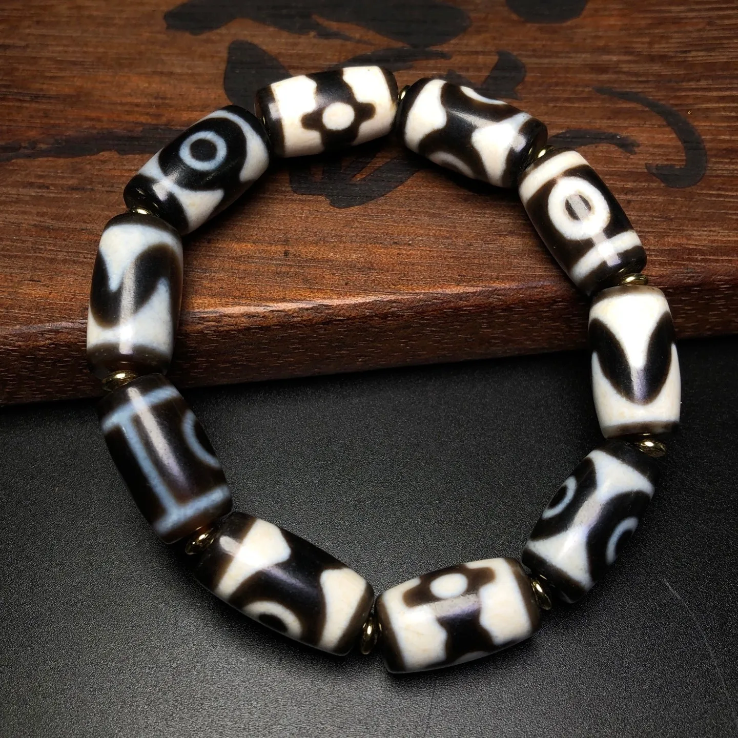 Rare Tibetan Buddhism Agate Many Treasure Totem Dzi Beads Amulet Bracelet G3691