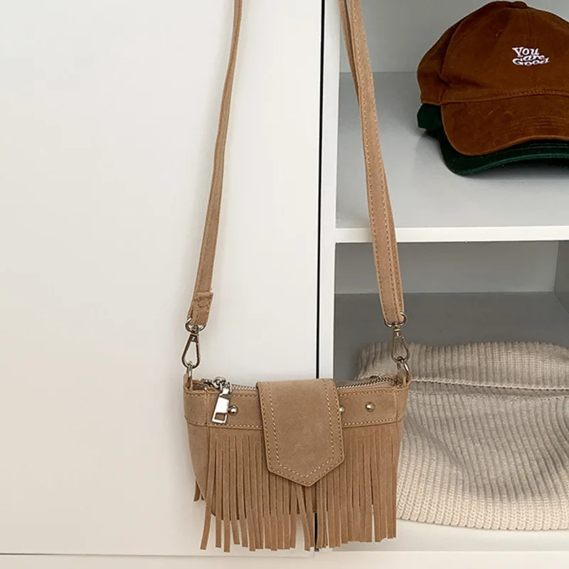 

Women Leather Handbags Shoulder Bag Crossbody Fashion Messenger Casual 2025 Autumn Design Ethnic Style Small Square Tassels