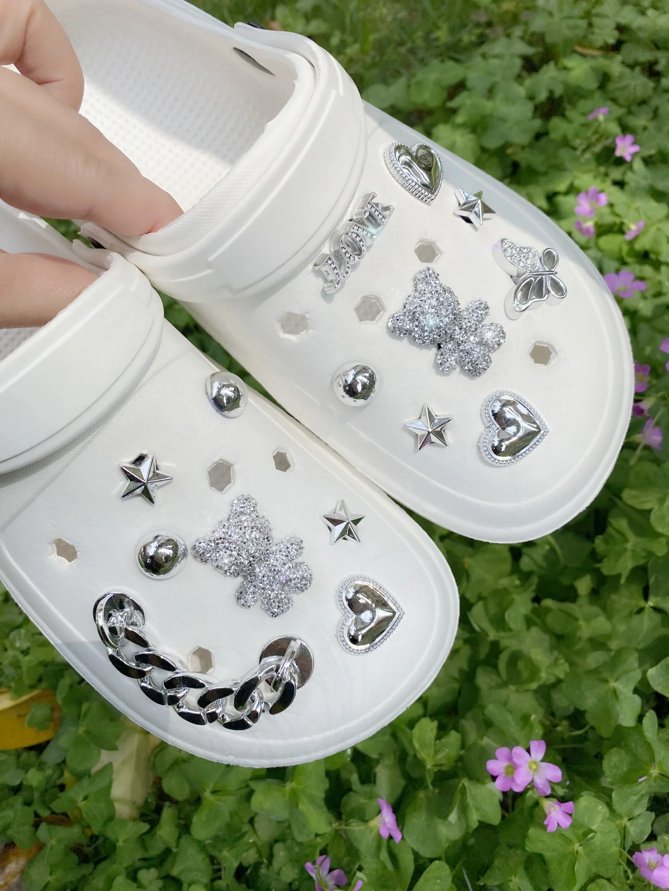 15pcs Detachable DIY Shoe Charms For Men & Women, Including Silver Multicolored Bear & Rhinestone Butterfly Shape With Chain Dec