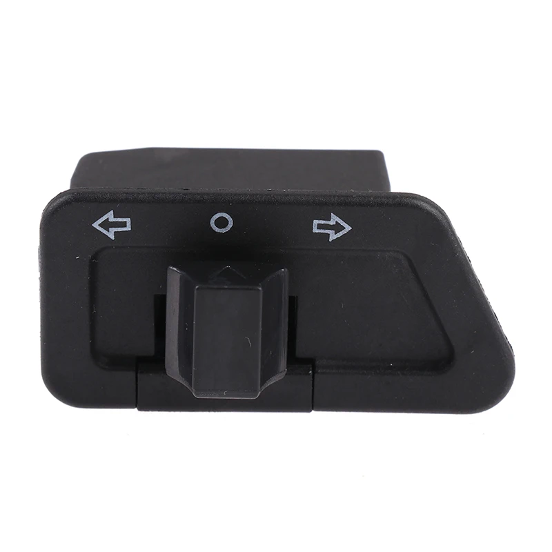 New 3-pin Turn Signal Switch Button for Scooter Moped Go-Kart GY6 125 150 152QMI