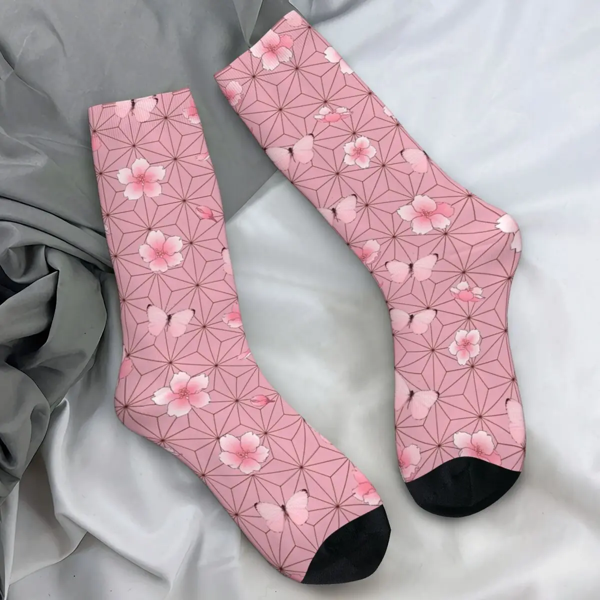 

Носки в стиле аниме «Убийца демонов», камадо Незуко, готические чулки, зимние нескользящие женские и мужские носки, средние мягкие велосипедные носки с графическим рисунком