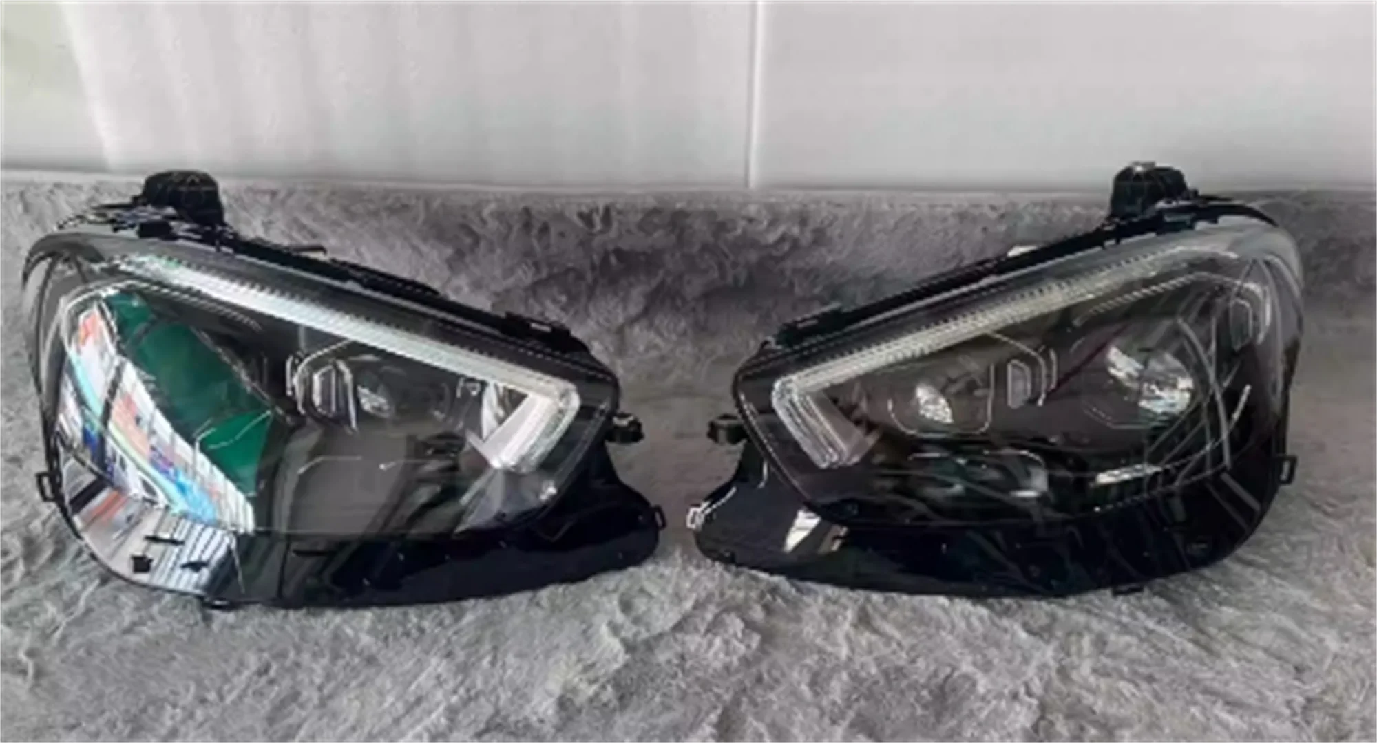 

Car LED Headlight headlamp for Mercedes Benz E-Class w213 21-23 Daytime Running DRL Turn signal
