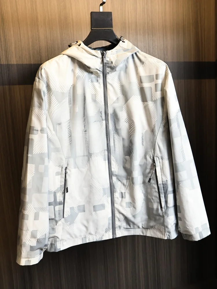 

Double-Sided Wearable Spring Jacket for Men with Hat Smooth Milk Silk Texture Fashionable Urban Style Breathable Casual Wear