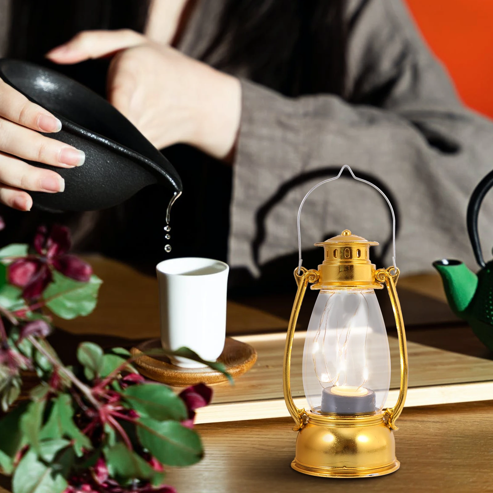 

Retro Led Oil Lamp Vintage Style Decorative Hanging Light Compact Flameless Scene Lamp Creative Pendant Light For Home