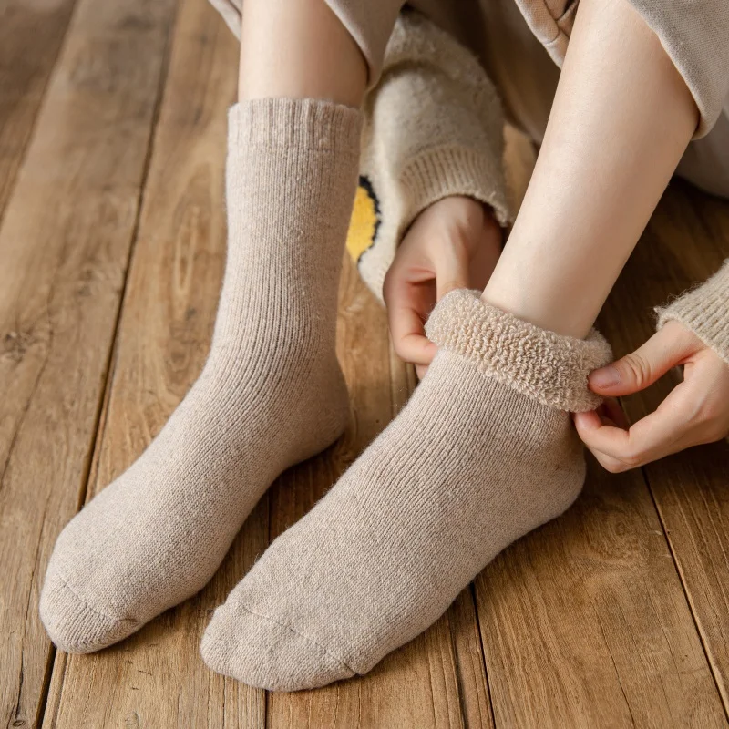 3 Pair Winter Women\'s Wool Socks Thickened Warm Cashmere Socks Super Thick Casual Terry Socks