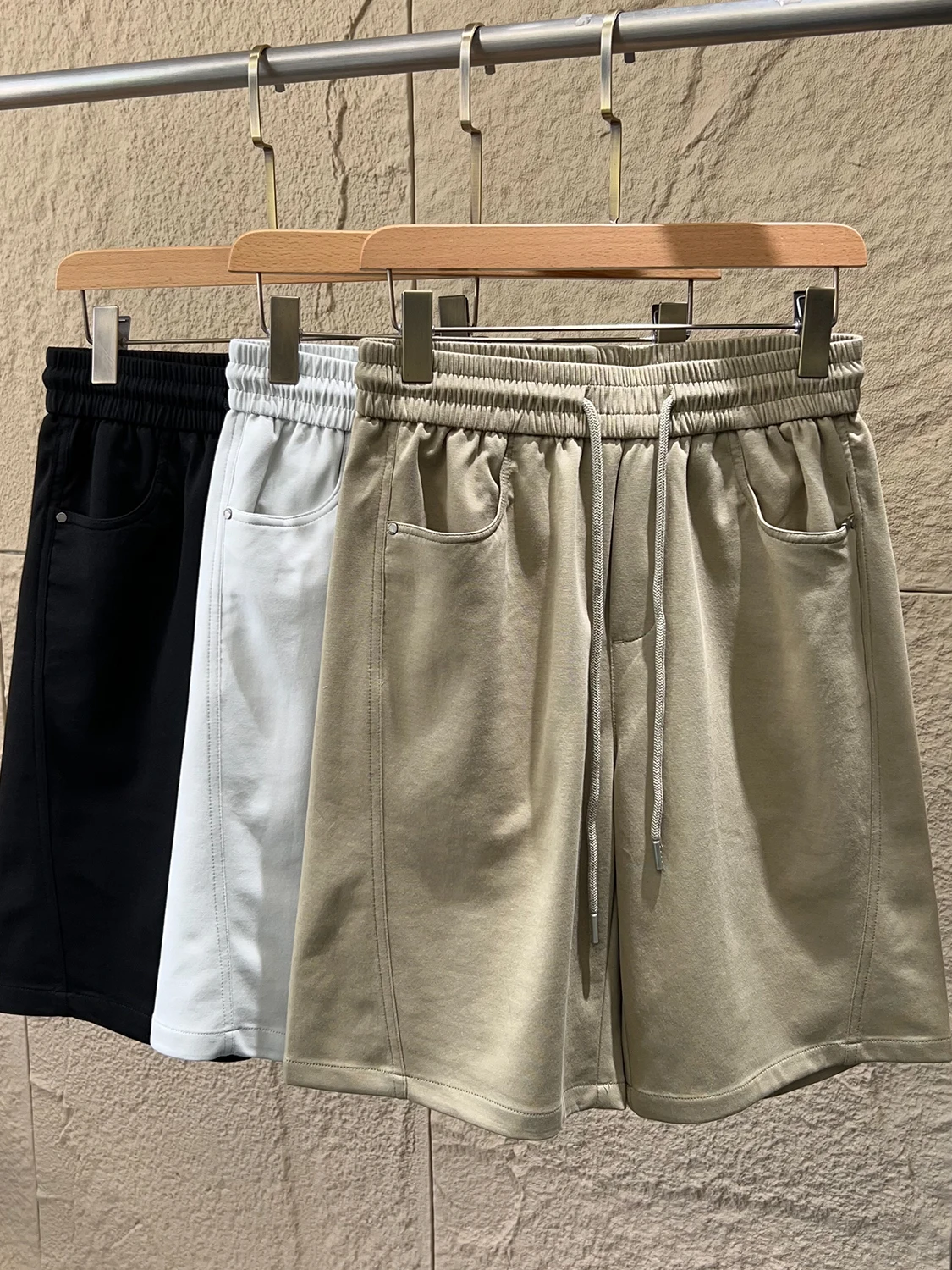 

Casual Summer Men's Five-Point Pants Elastic Waist Soft Tailored Japanese Style Simple Wind Short Shorts Straight Leg Fit
