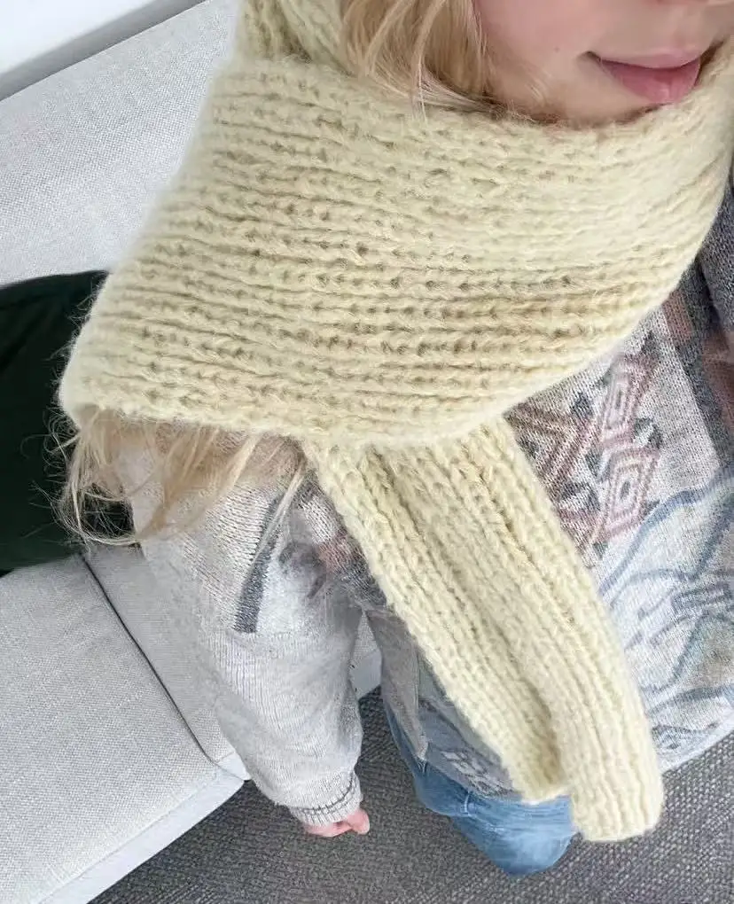 New Hat and Scarf in One, Thick and Warm for Autumn and Winter, Balaclava Knitted Hat, Women's Scarf
