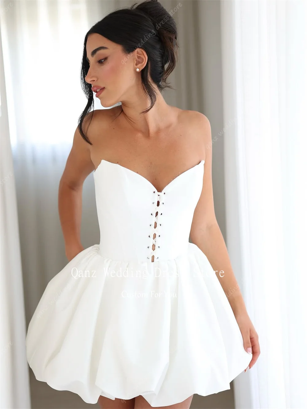 Qanz-Vestidos De Novia De satén Vintage blancos, escote en forma De corazón, corte en A, Vestidos De Novia hinchados, Mini Vestidos sexys personalizados
