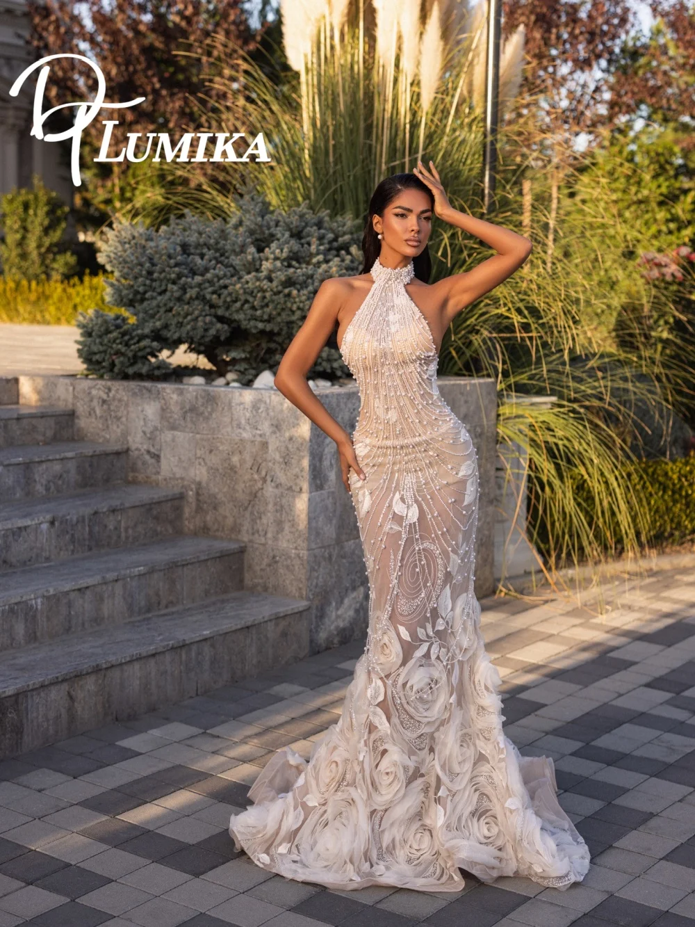 優雅なパールウェディングドレス 2026 絶妙な 3D 花柄ブライダルドレス 魅力的なホルターネックブライダルガウン 結婚式パーティー用 カスタマイズ可能