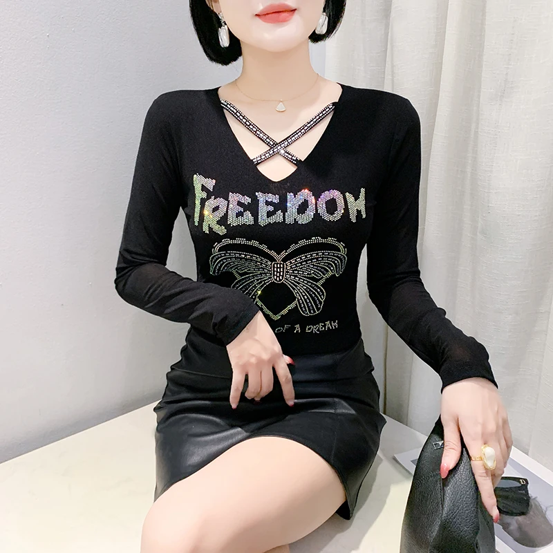 Black,Korean,Style,Thick,Winter,T-shirt,Chic,Sexy,V-Neck,Shiny,Diamonds,Hollow Out,Women,Tops,Long Sleeve,Tees,2025,New,4120103