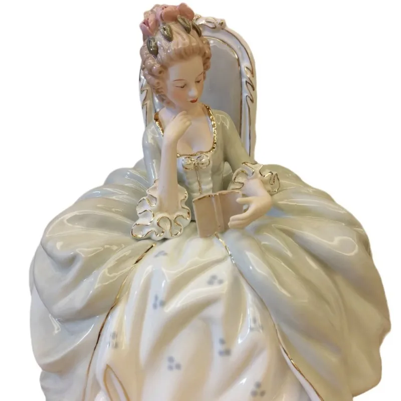 

European ceramic character ornaments, home accessories, Western character decoration creativity