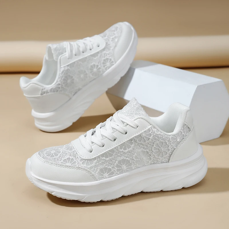 Woman White shoes print sneakers lightweight and breathable women's casual sneakers sale shoes with lace hollow-out