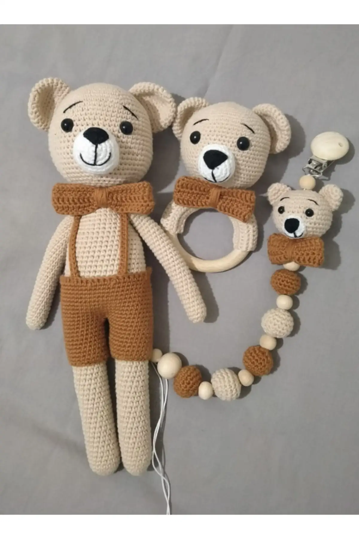 Amigurumi 泰迪熊 3 件套：新生儿礼物优选