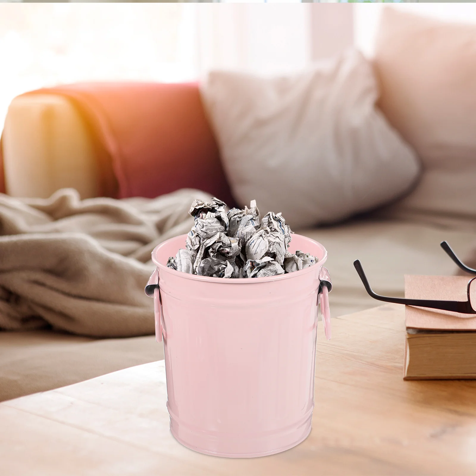 

1pc Desk Trash Can Iron Large Capacity Odor-Proof Lid Minimalist Waste Basket For Office Home Dorm Desktop Pen Holder Countertop