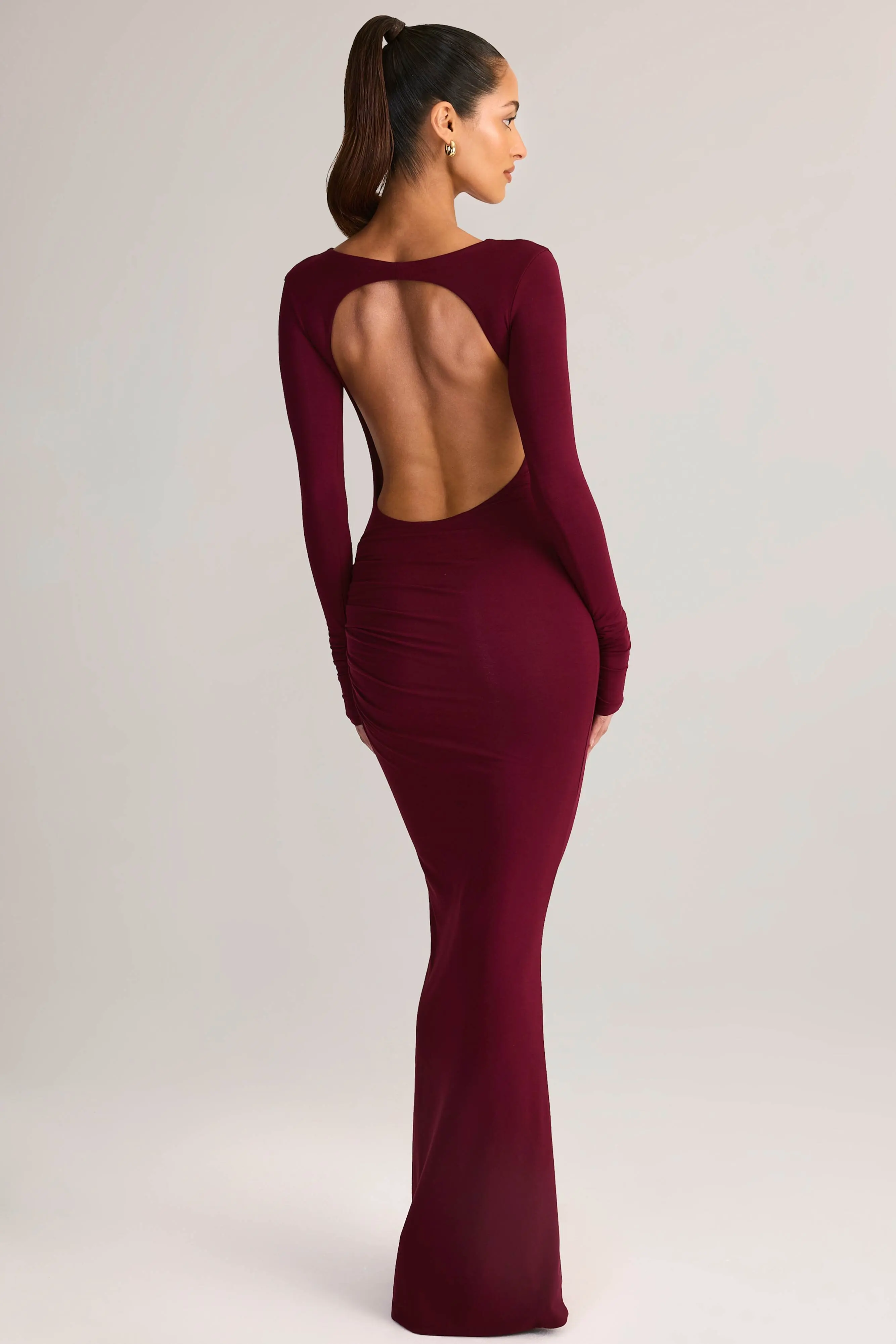 Figurbetontes, hochwertiges, rückenfreies, einfarbiges, langes, sexy Kleid für Damen – Detail 5