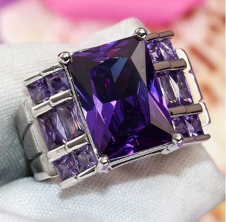 Geheimnis Weiblicher Lila Fingerring Großer Luxus CZ Stein Ring 925 Sterling Silber Gefüllt Schmuck Vintage Eheringe Für Frauen