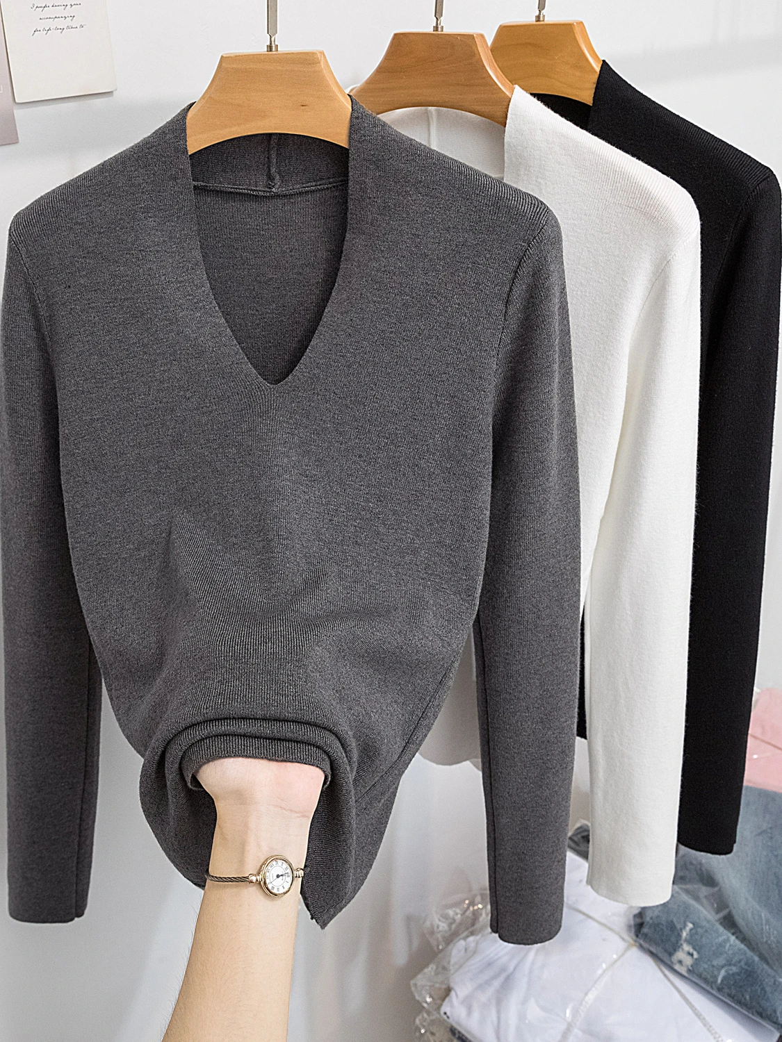 حجم كبير المرأة V-Ne تريكو سليم صالح طويل Sve قاعدة طبقة عادية Sle الخريف الشتاء جديد وصول ملابس داخلية تي شيرت