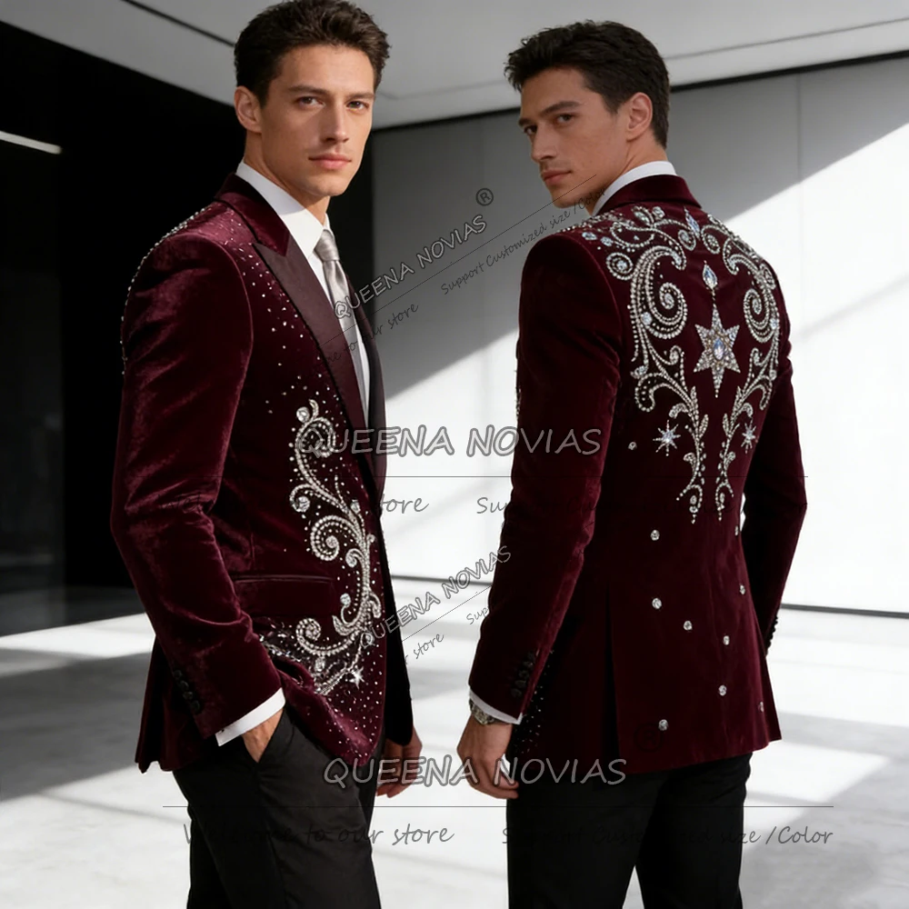 

Burgundy Velvet Men's Suits For Wedding Beaded Stones Man Blazers Customized Single Breasted Tuxedos Male Business Party Attire