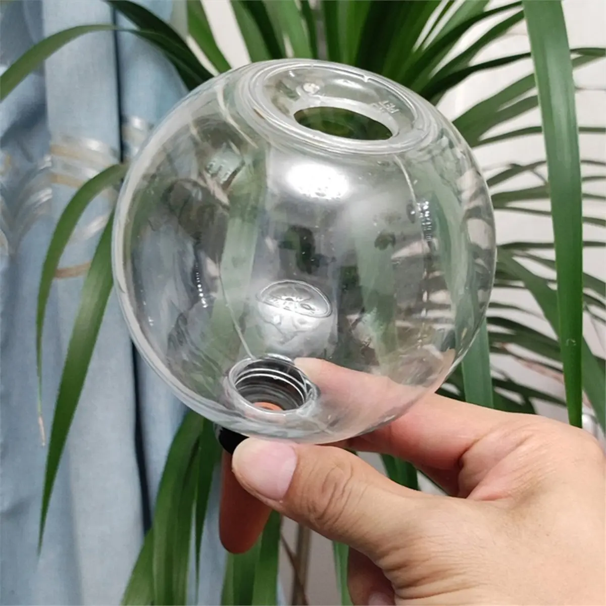 Time Saving Automatic Drip Irrigation System 500ML Self Watering Plant Watering Bulbs for Garden Flower Plants Watering Balls 6p