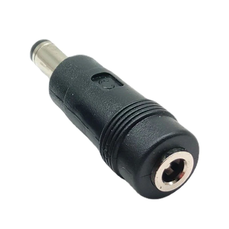 محول شحن أجهزة الكمبيوتر المحمولة المحمولة DC4.0x1.7mm إلى DC5.5x2.1mm محول شحن رأس محول تحويل الطاقة أسود