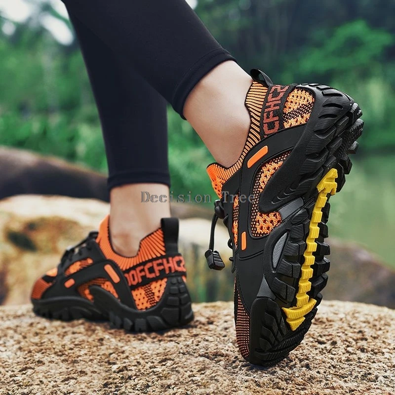 2024 new couple beach sandals casual comfortable fishing sandals outdoor hiking mountaineering anti slip breathable sports shoes