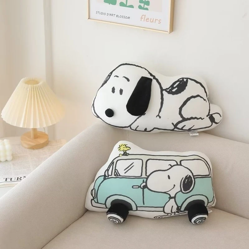 Miniso Cartoon Snoopy cuscino per auto protezione per il collo creativo quattro stagioni poggiatesta universale Cute Girl Chair Cushion Throw Pillow