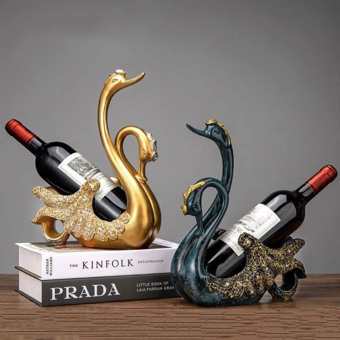 Delivery European Retro Horse Cart Red Wine Rack Home Wine Cabinet Decoration Successful Display of Handicrafts