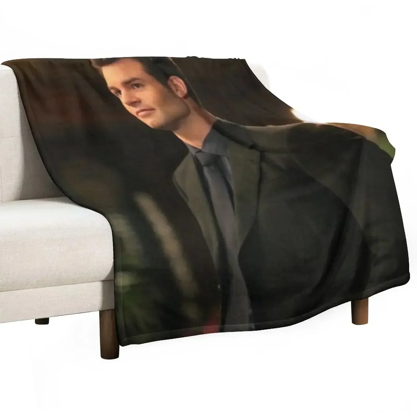 

Elijah Mikaelson Throw Blanket Bed linens Extra Large Throw warm for winter Sleeping Bag Blankets