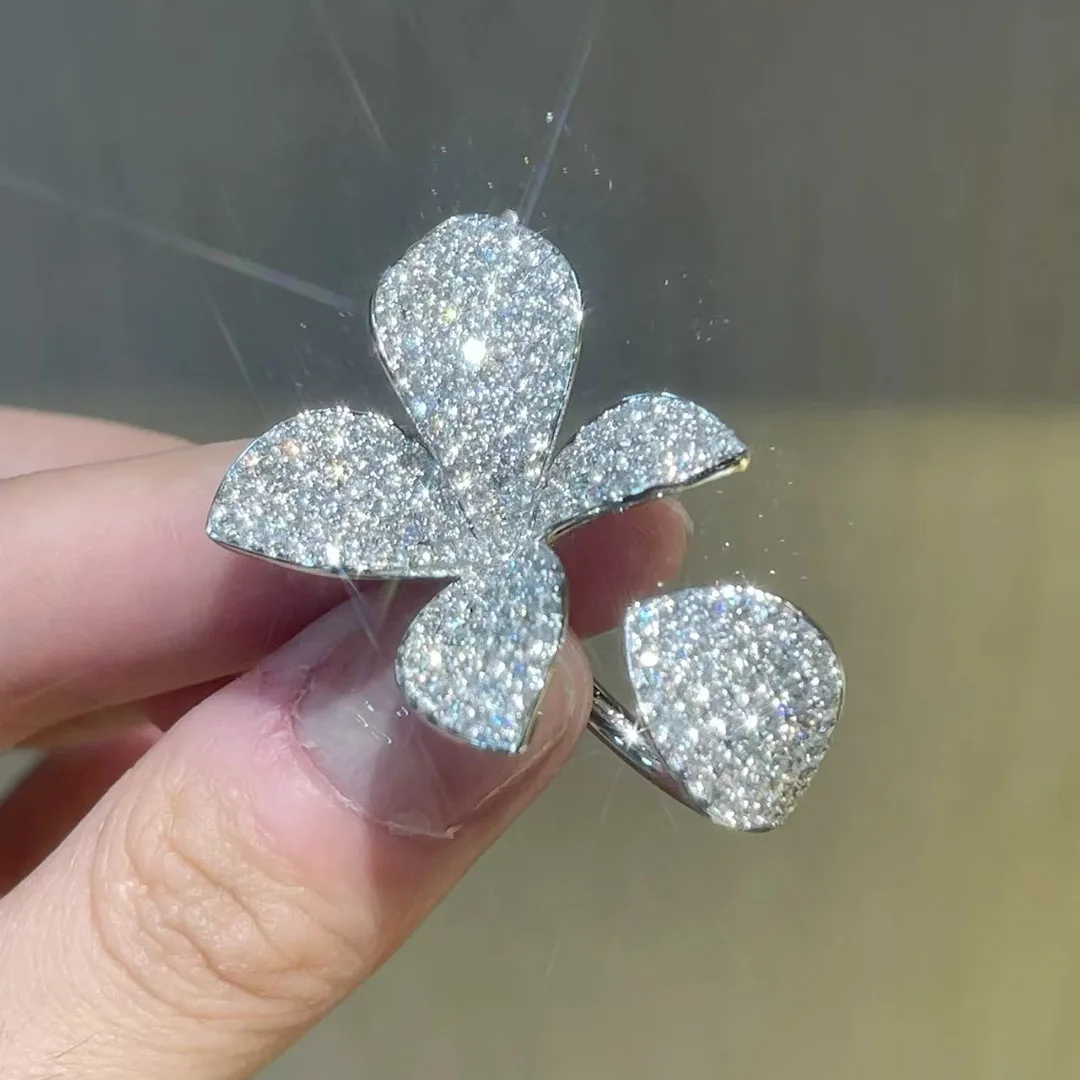 Luxurious shiny leaves-shaped flowers Micro-set zircon Open ring Women's exquisite bride wedding jewelry