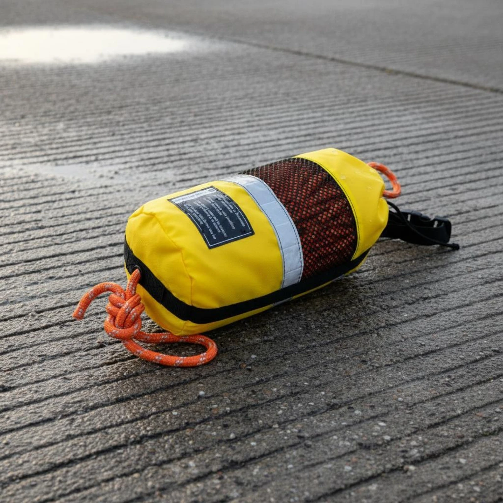 Tas Penyelamat Air dengan Tali - Rescue Rope Throw ulasan dan harga