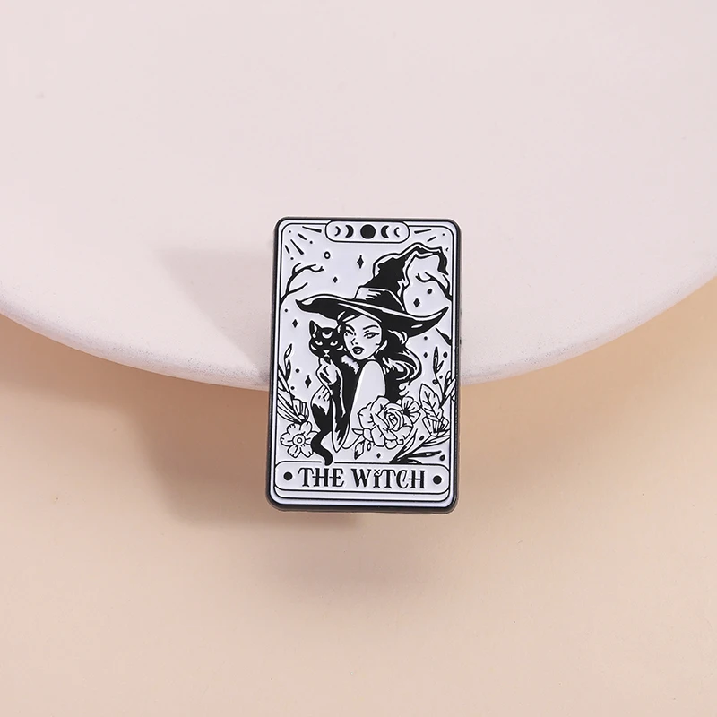 Tarot Cards Enamel Pins The Witch The Nurse Membership Card Reminder Notes Brooches Lapel Badge Fashion Jewelry Gift for Friends