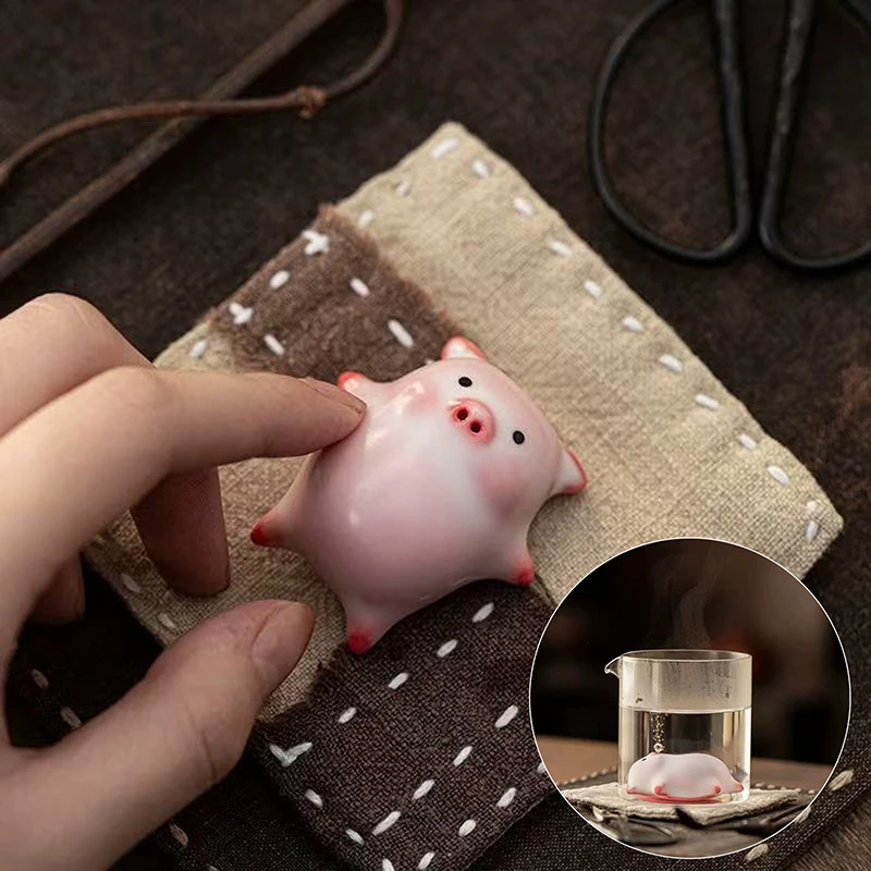 

1PC Cartoon Bubbling Tea Pet Piggy Ceramic Tea Cup Little Pig Spit Bubbles Water Mug Funny Gift Home Decoration Tea Accessories