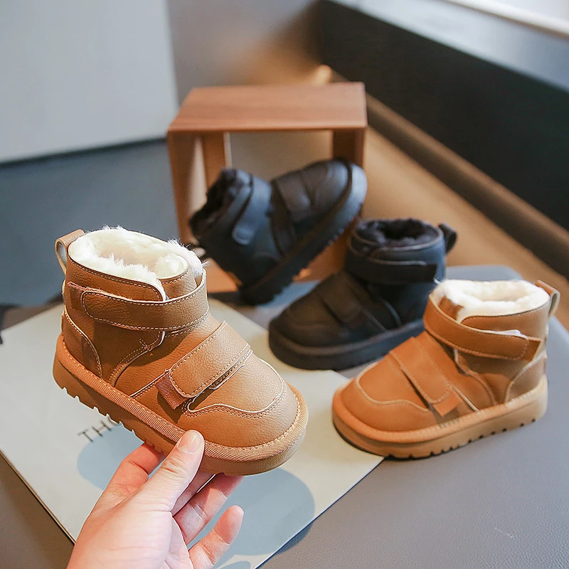 

Теплые плюшевые сапоги для маленьких девочек, новинка 2023 года, зимние детские зимние сапоги, нескользящие легкие универсальные школьные уличные повседневные ботинки в стиле ретро в стиле ретро