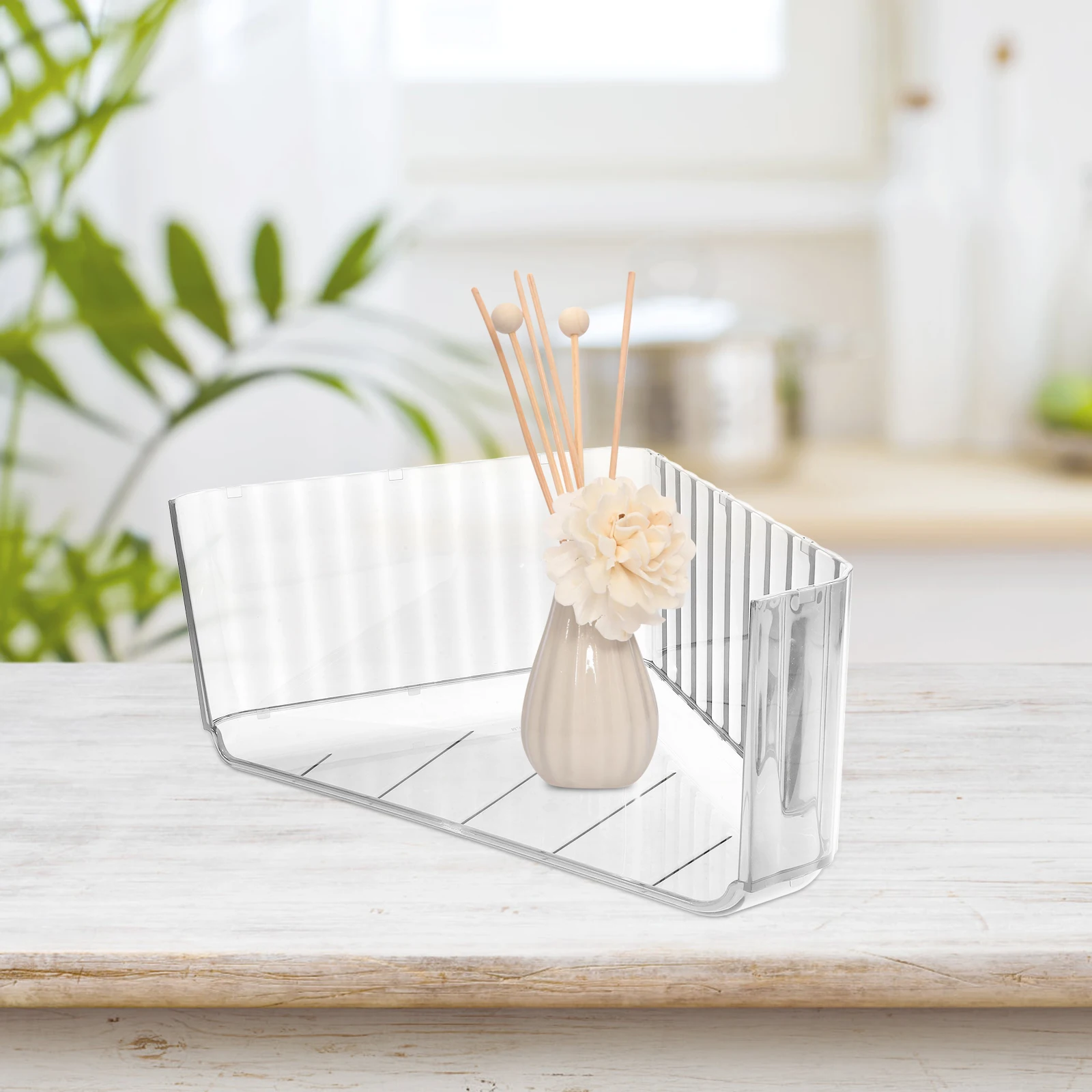 

Triangle Storage Box Transparent ganizer PET Material Smooth Surface Water Resistant Easy Clean Jewelry Dish Food Safe Fruit