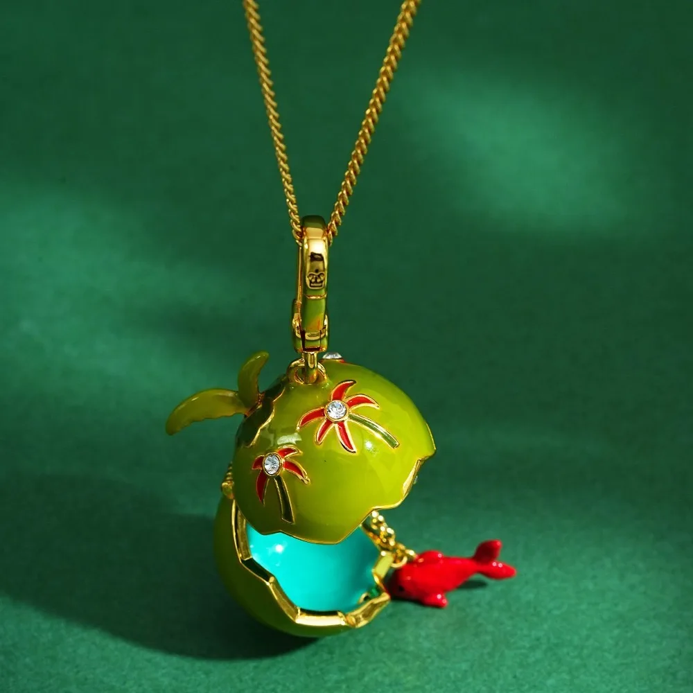 

Women's Enamel 3D Coconut Ball Pendant Necklace with Red Fish Design, Fashionable and Simple, Instagram-worthy Jewelry