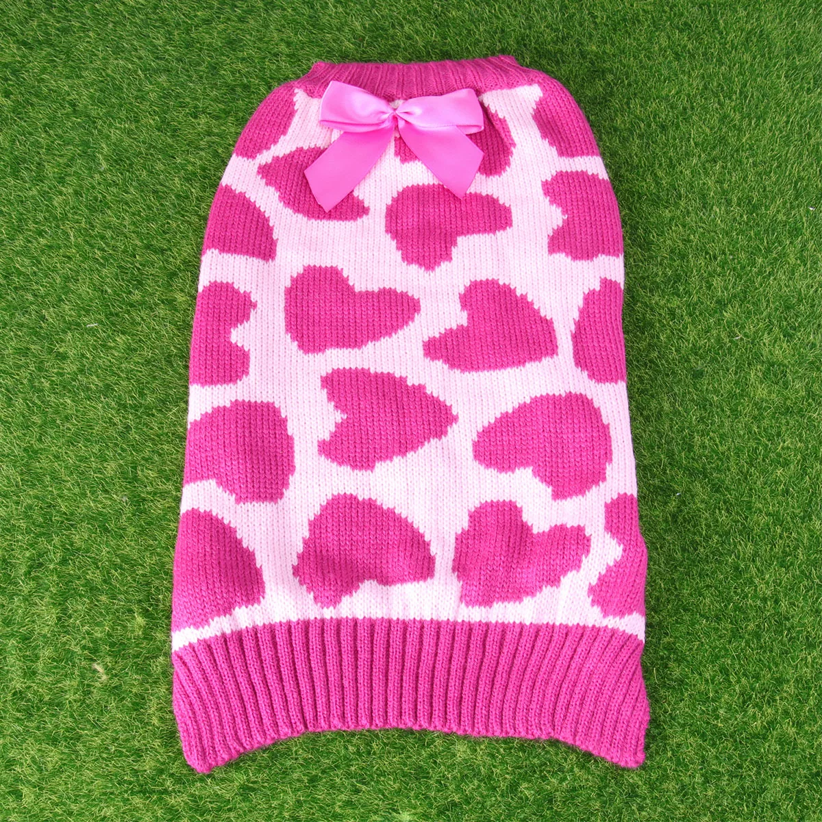 

Fashionable Pet Sweater Adorable Dog Clothes Unique Heart Bow Design Warm Costume For Small Dogs Ideal For Christmas Photo Shoot