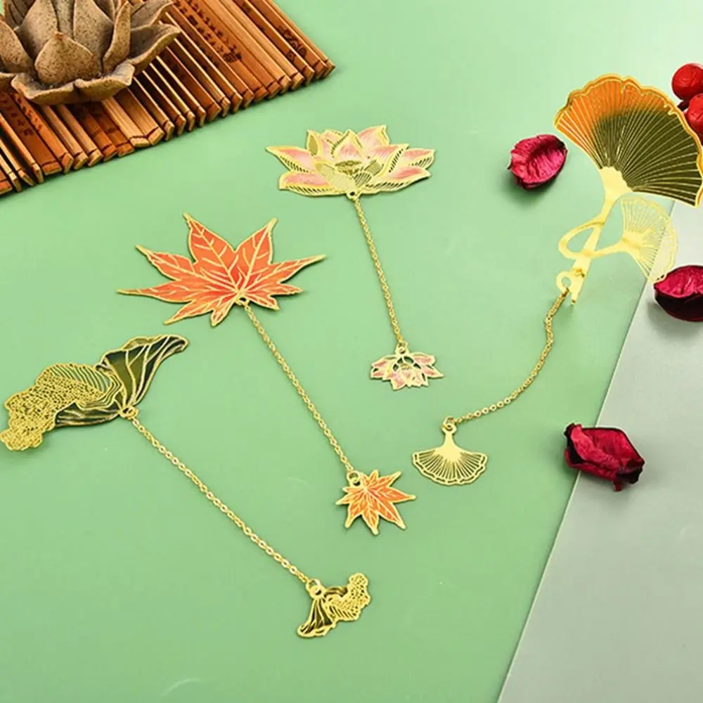 Student Chinese Style Stationery Retro Metal Bookmarks Hollow Ginkgo Biloba Maple Leaf Lotus Vein Book Marks Gifts