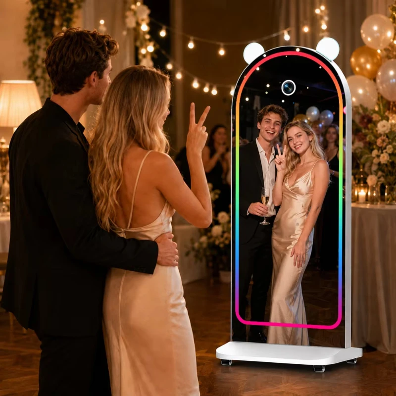 2026 Party Instant Digital Touch Screen Mirror Photobooth Selfie Vogue Magic Wedding Mirror Photo Booth With Web Camera Software